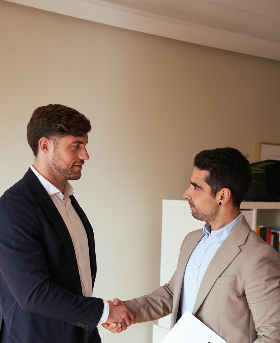 Cierre de acuerdo inmobiliario